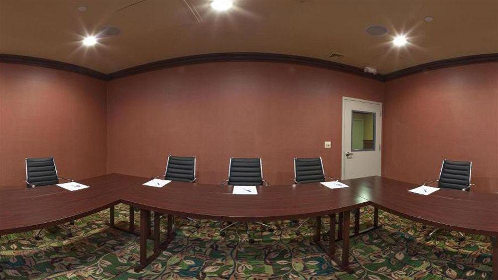 Days Hotel By Wyndham North Bergen Εξωτερικό φωτογραφία