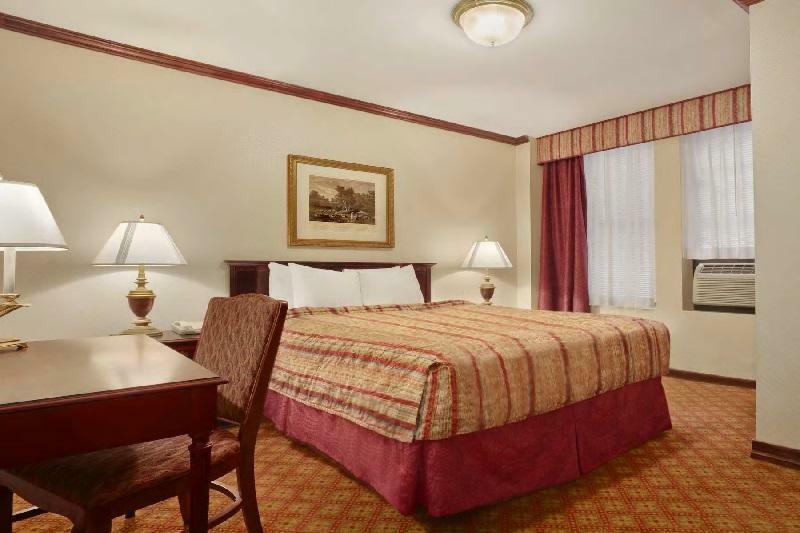 Days Hotel By Wyndham North Bergen Εξωτερικό φωτογραφία